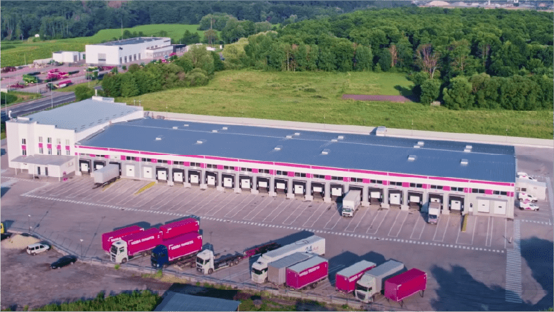 lavislash-eyelash-extensions-factory-production-process-Vietnam-SHIPPING-POLICY