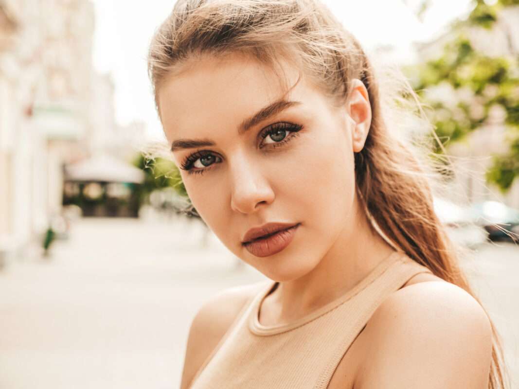 lavislash-date-make-up-look-with-wispy-lashes