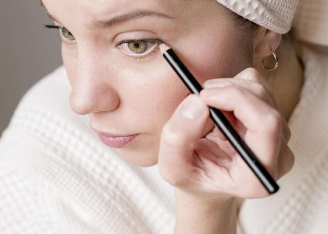 lavislash-love-busy-mom-as-a-certificated-lash-tech-please-love-yourself